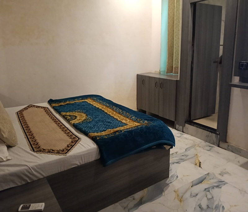 Kaushalya Hotel Ayodhya